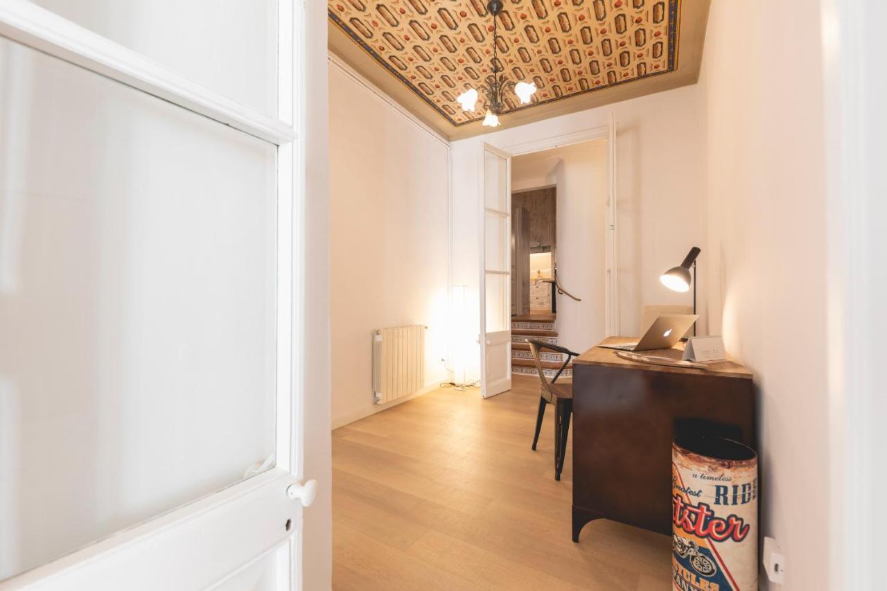 Bravissimo Placa Del Vi, Authentic Historic Apartment Χιρόνα Εξωτερικό φωτογραφία