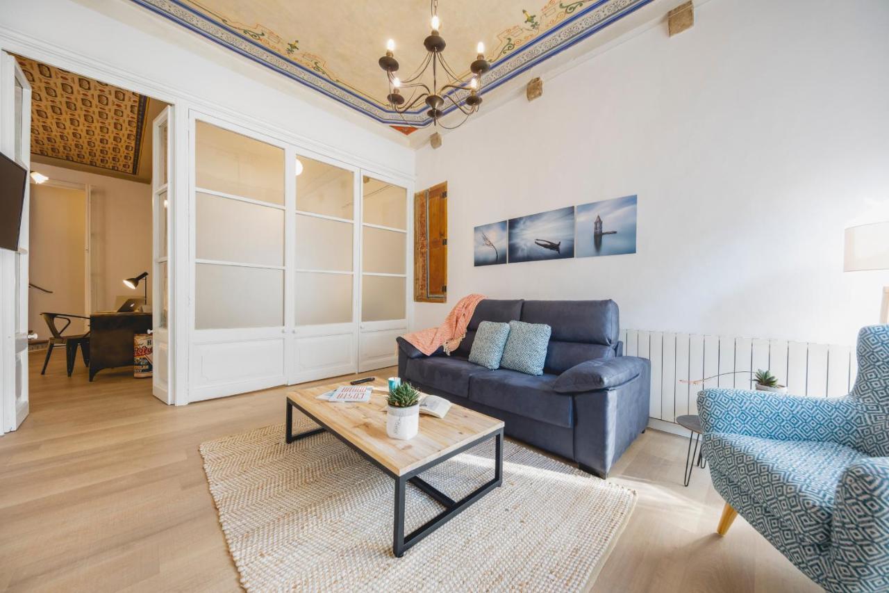 Bravissimo Placa Del Vi, Authentic Historic Apartment Χιρόνα Εξωτερικό φωτογραφία