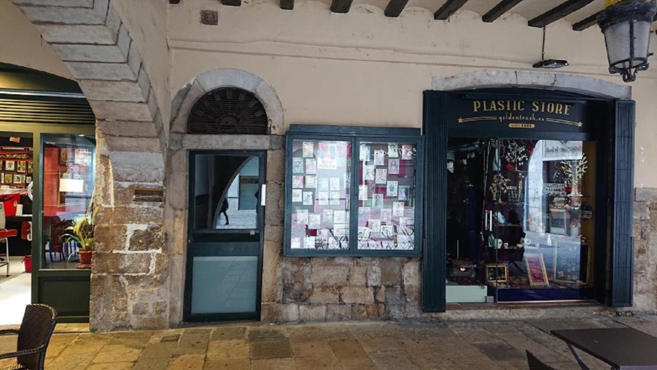Bravissimo Placa Del Vi, Authentic Historic Apartment Χιρόνα Εξωτερικό φωτογραφία
